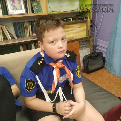 74d3390b.ID Photo.111449